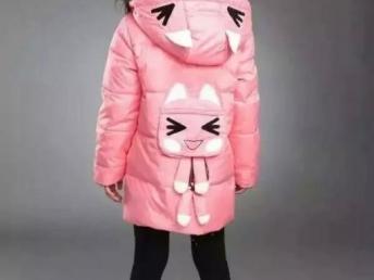 農村市場的低成本選擇 北京服裝鞋帽箱包庫存清倉批發指南